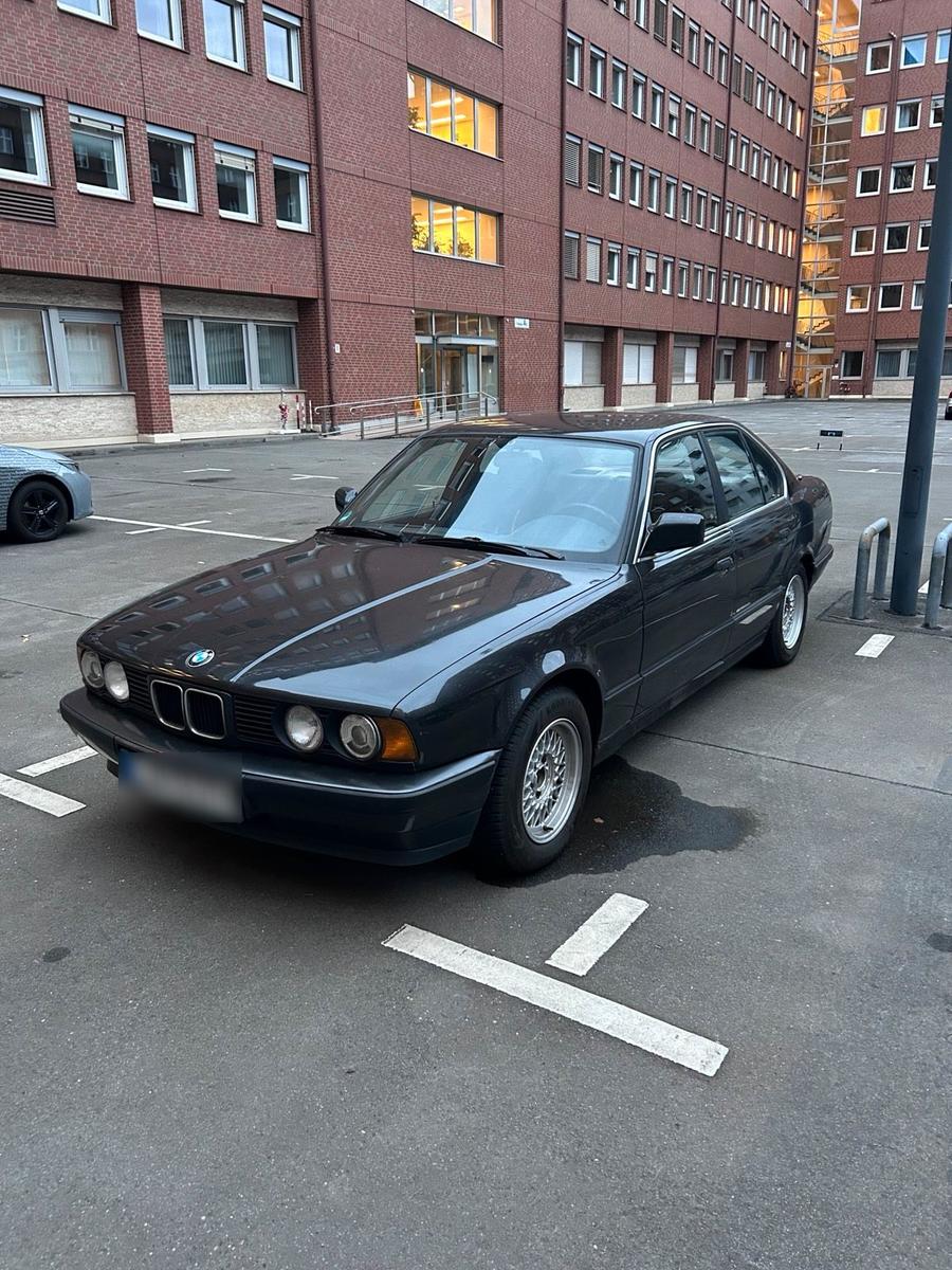 BMW 520