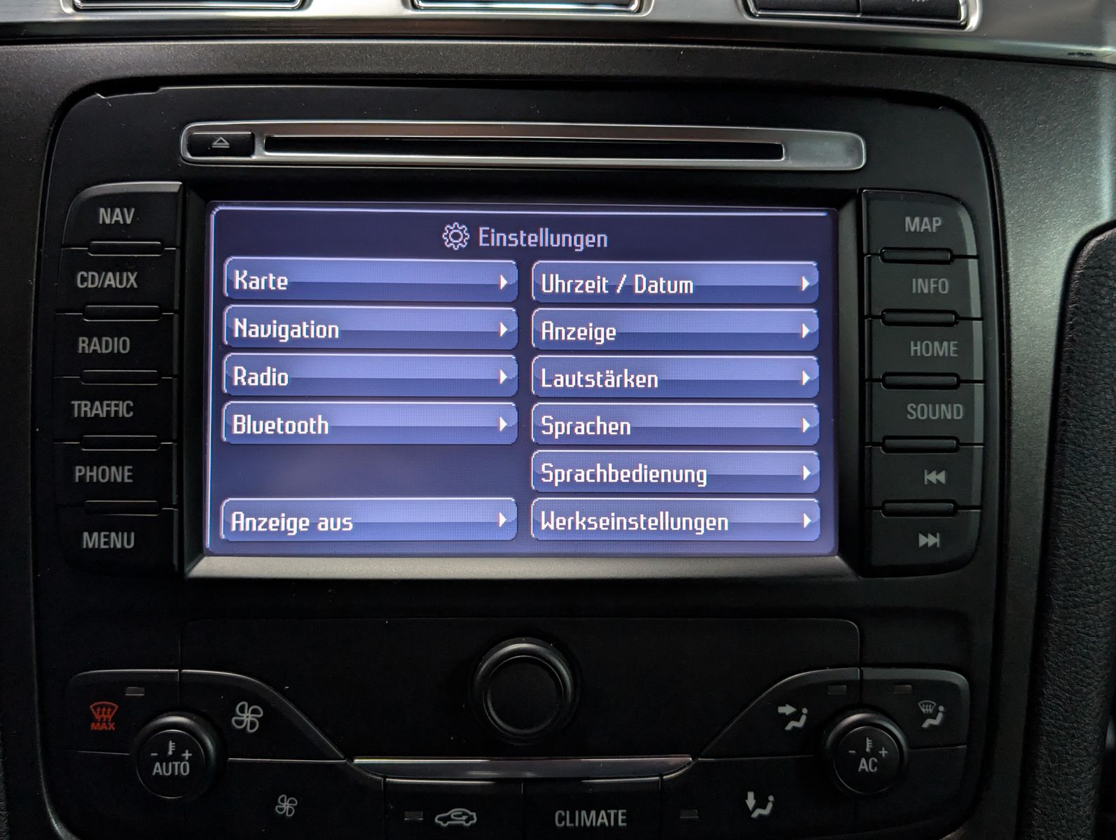 Fahrzeugabbildung Ford S-MAX Titanium SHZ*PDC*TEMP*NAVI*7 SITZER