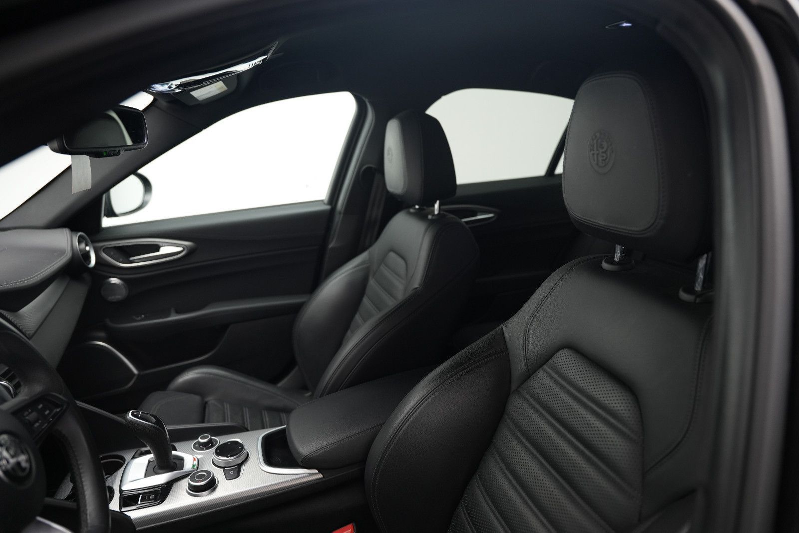 Fahrzeugabbildung Alfa Romeo Giulia Veloce *Harman&Kardon*Memory*Kamera*Navi