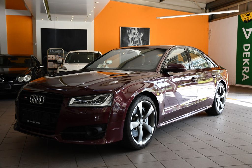 Image of Audi S8