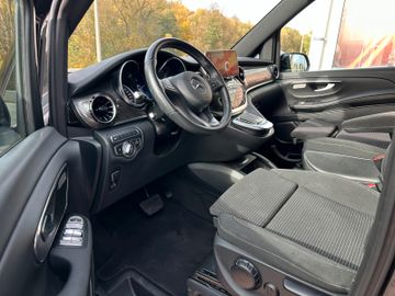 Bild 6 Mercedes-Benz V 300