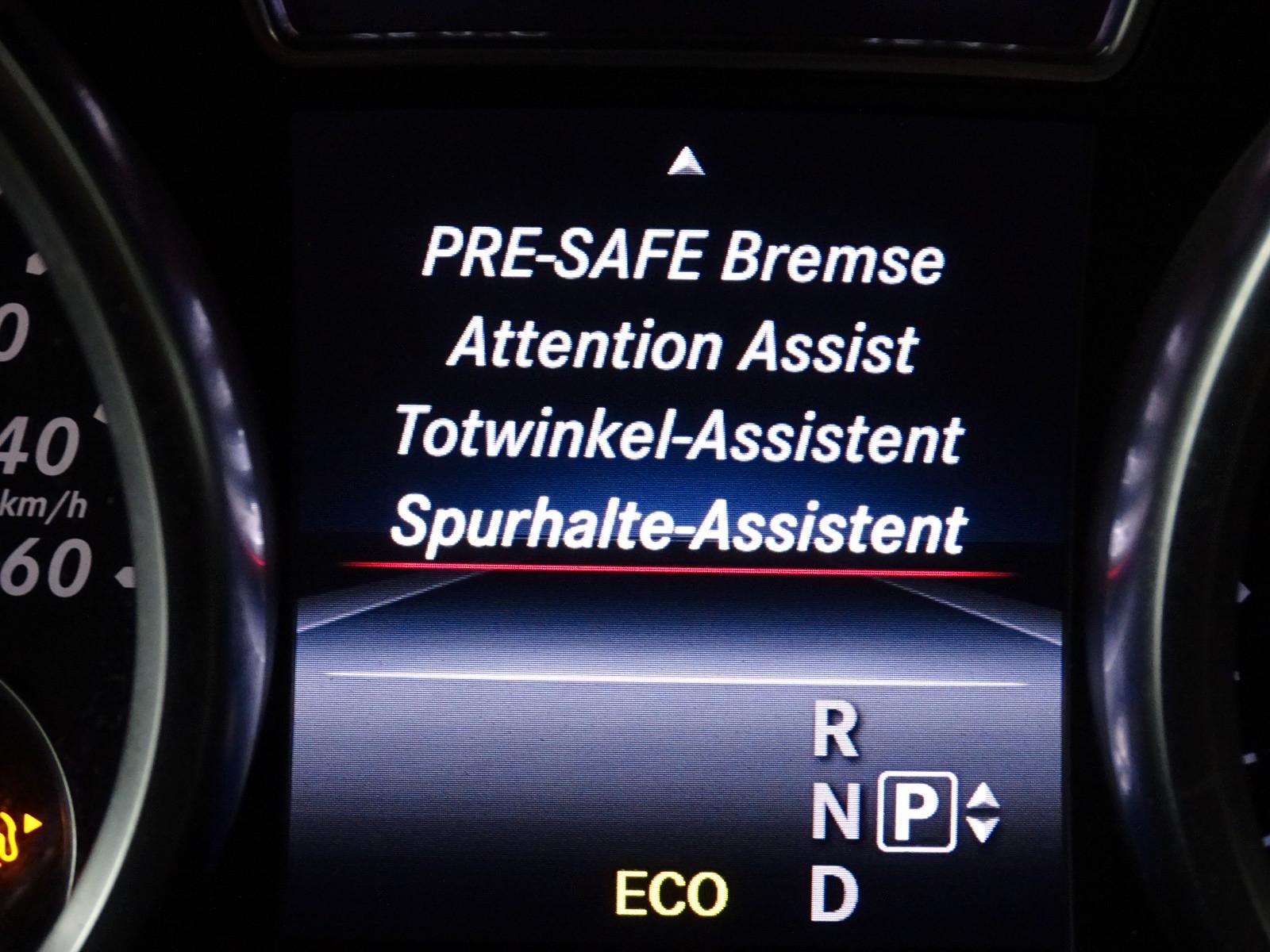 Mercedes-Benz ML 350 CDI BlueTec 4Matic*AHK+PANO+LEDER