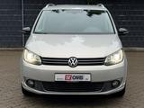 Volkswagen Touran Style TDi BMT AHK XENON - Volkswagen Touran Style mit Diesel-Antrieb