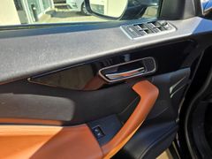 Fahrzeugabbildung F-Pace Portfolio AWD 20d