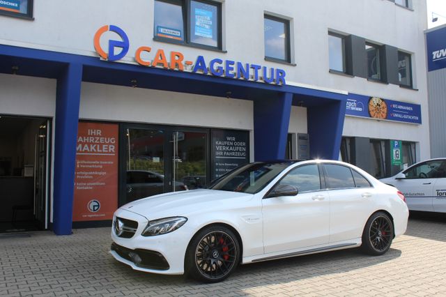 Mercedes-Benz C 63s AMG*Carbon Int. Ext.* HeadUp*Schalen Sitze