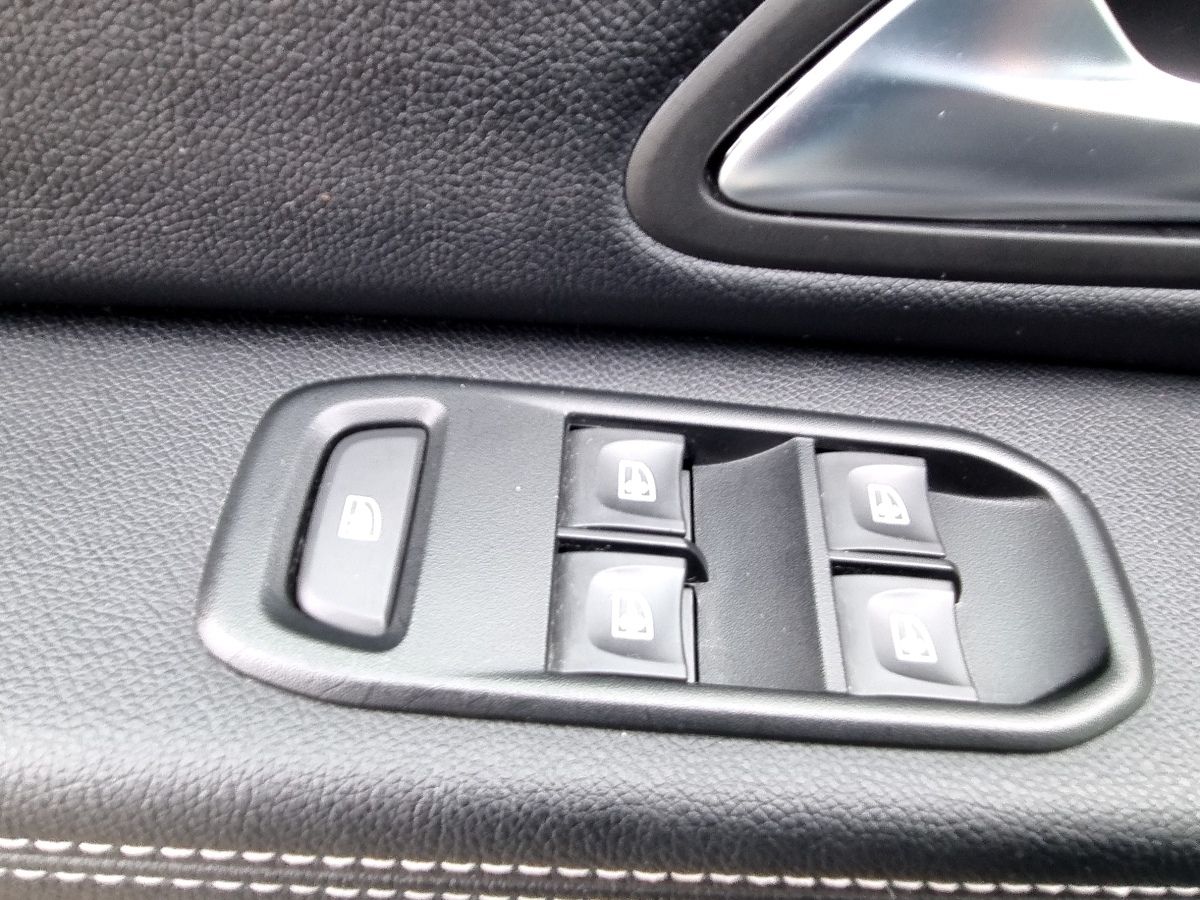 Fahrzeugabbildung Dacia Duster Prestige TCe 130