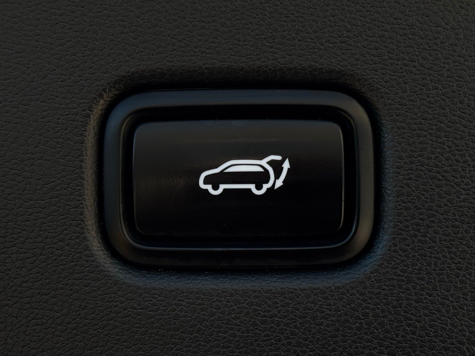 Fahrzeugabbildung Hyundai Tucson PHEV 4WD Prime CarPlay SHZ Pano ACC LKAS