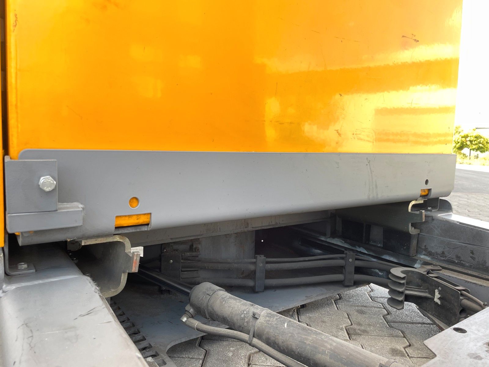 Fahrzeugabbildung Jungheinrich ETV C16 / Triplex 5.72m / SS / nur 2.953h / 2016