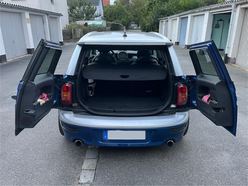 MINI Cooper Clubman