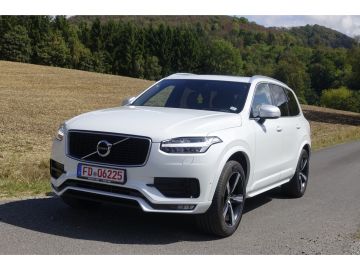 Volvo XC90 - 1