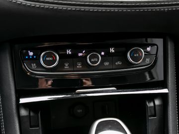 Opel Grandland 1.2 Ultimate Winterpaket Premium Leder