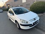 Peugeot 307 1.6 Premium 110 Premium - Peugeot 307 in Duisburg