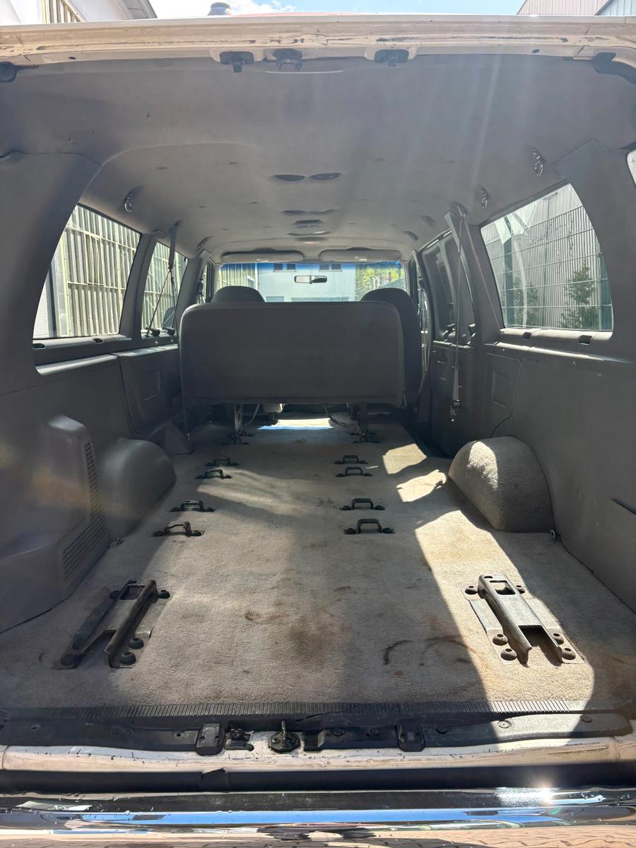Ford E350 CLUB WAGON VAN V8 TÜV Neu
