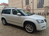 Skoda Yeti 1.2 TSI *Kamera*LED*Xenon*Sound System - Skoda Yeti in Braunschweig