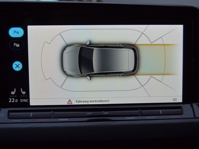 Golf VIII 1.5 TSI Style LED/17-ZOLL/NAVI-PRO/ASS