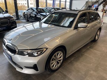 BMW 318d Touring  *1.HAND*19%MWST.*PANO*NOTRUFSYSTEM