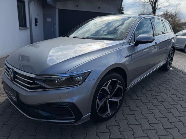 Volkswagen Passat Variant GTE+R Line+Head Up+Matrix+1.Hand