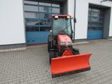 Kubota B3030H-C    mit Winterdienstausrüstung - Kubota Winterdienst