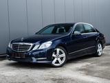 Mercedes-Benz E 220 CDI BlueEfficiency AMG SPORTPAKET COMAND - Mercedes-Benz E 220: AMG