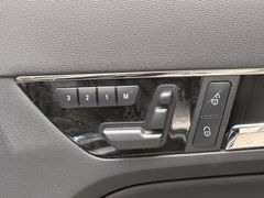 MERCEDES-BENZ E 250 CGI Cabrio|Navi|Airscarf|SHZ|PDC|Bi-Xenon