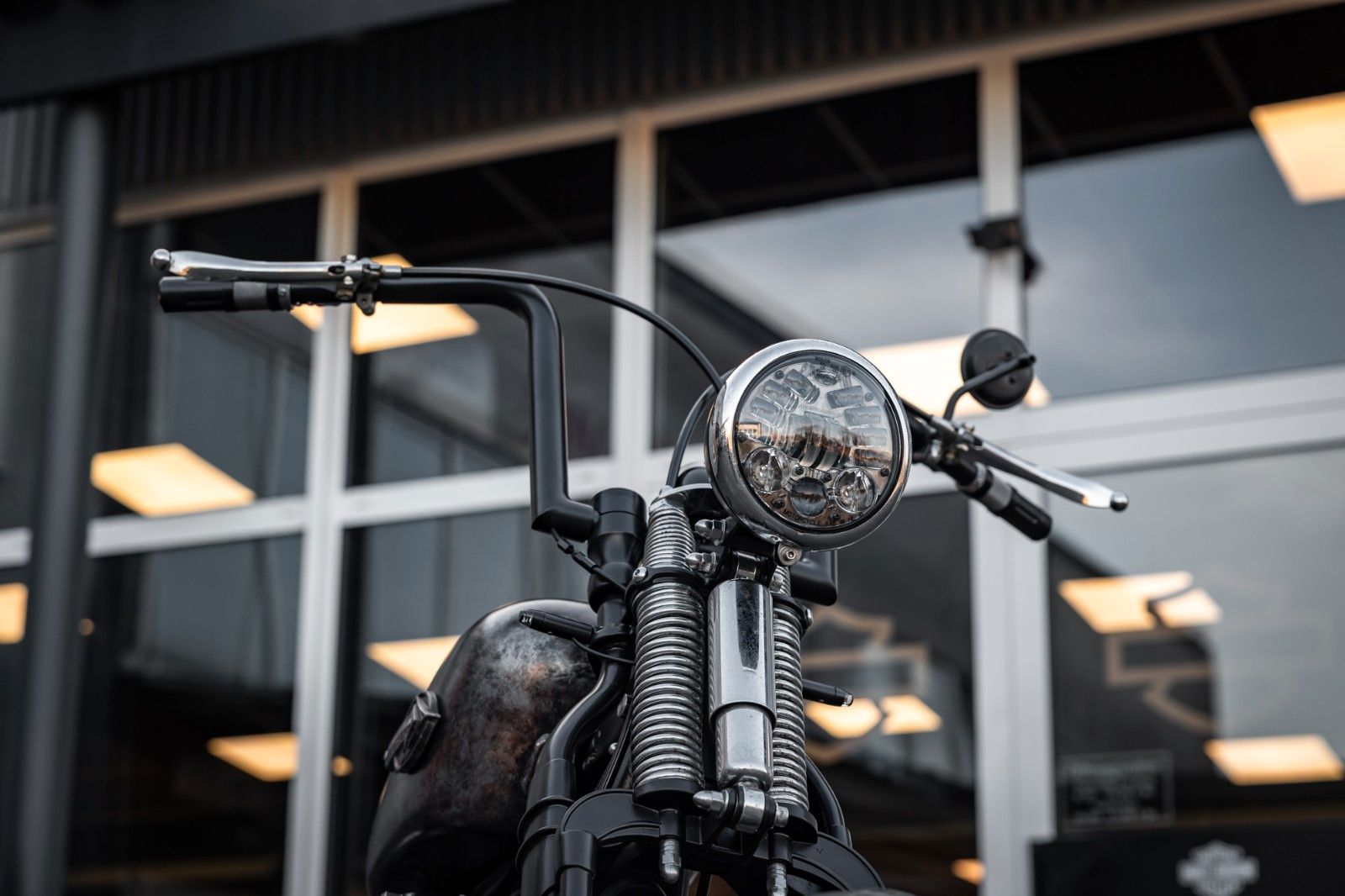 Fahrzeugabbildung Harley-Davidson Softail FAT BOY FLSTF - CUSTOM UMBAU - VERGASER