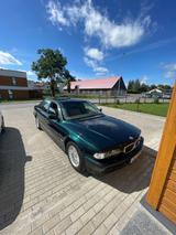 BMW 750iL A - - BMW 750 aus 2000: 750i