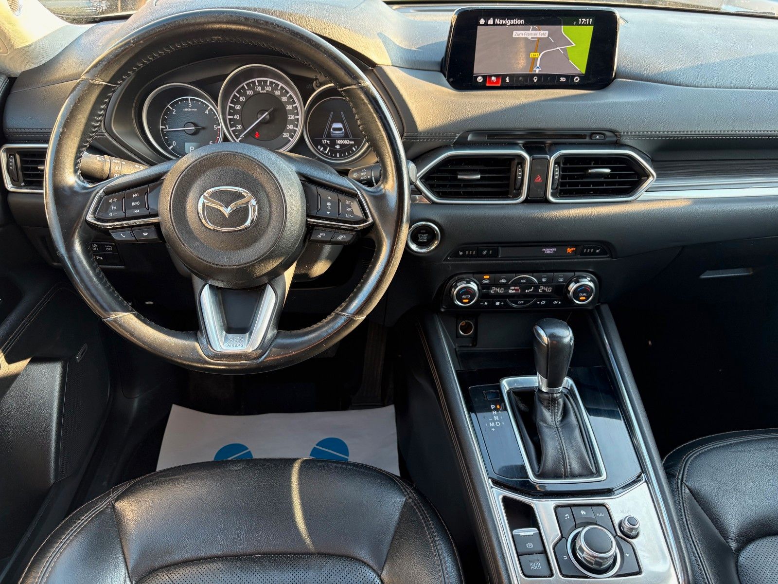 Fahrzeugabbildung Mazda CX-5 SPORTS-LINE AWD 1.HD HUD Leder 360 LED BOSE