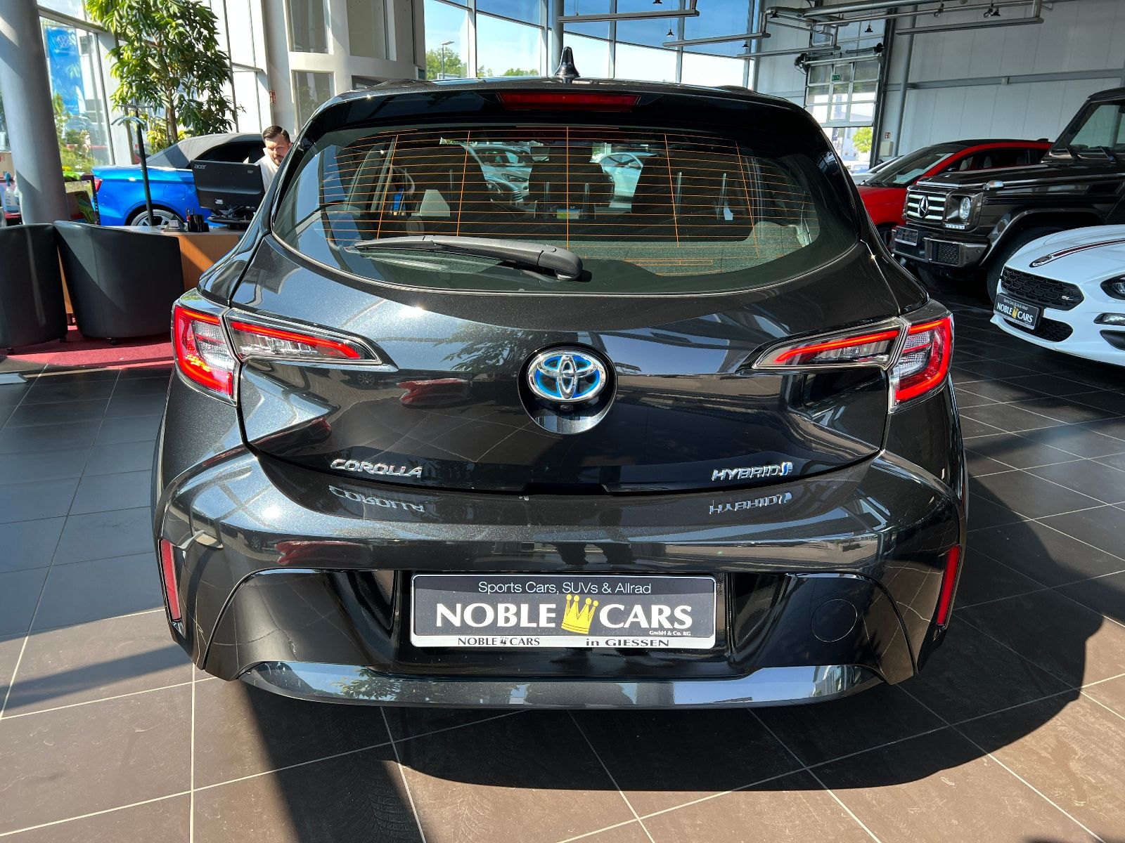 Fahrzeugabbildung Toyota Corolla Hybrid Business Edition NAV RFK SHZ ALU