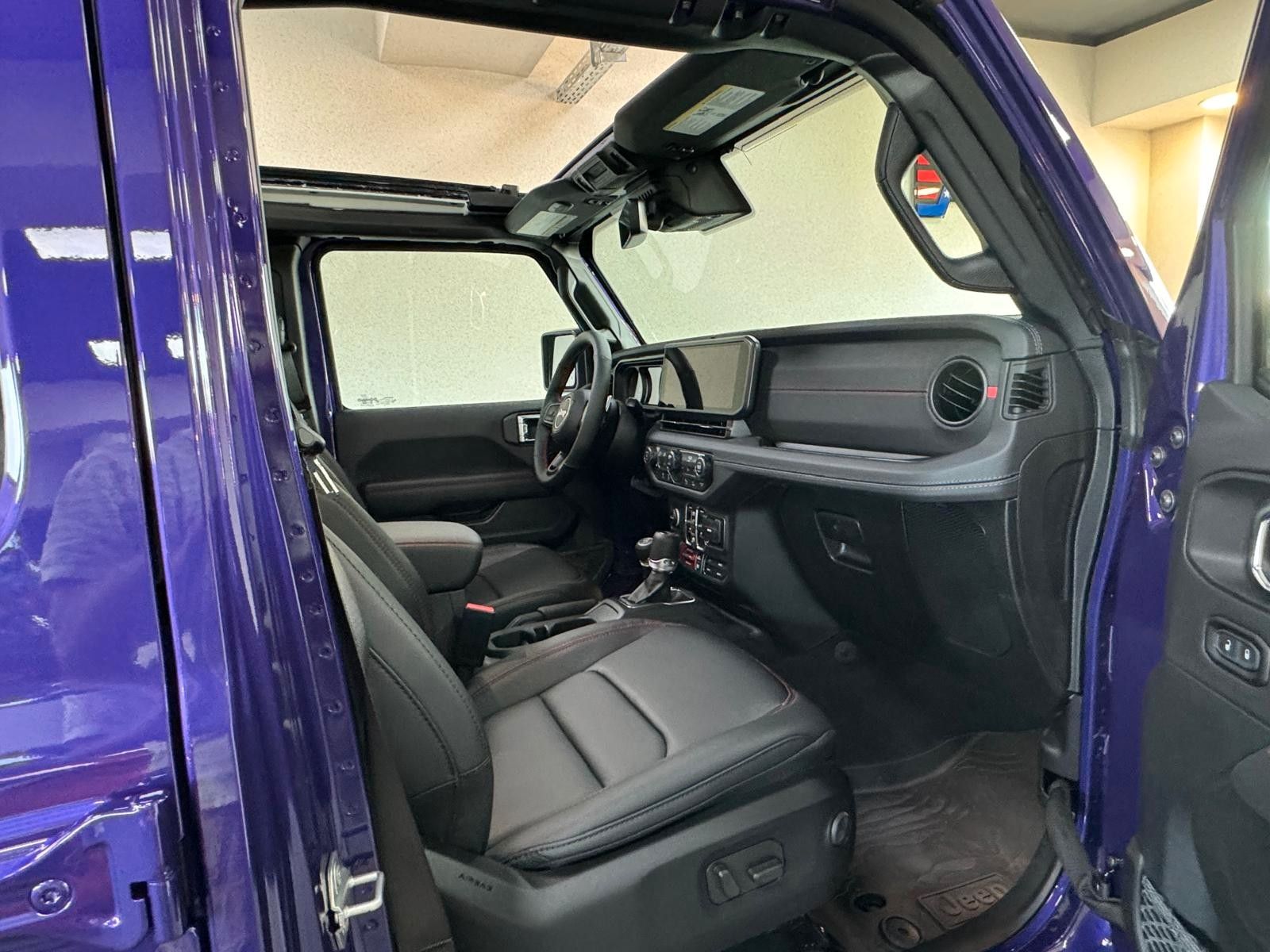 Fahrzeugabbildung Jeep MOAB 392-6.4L HEMI V8-WINDE-SKY ONE-35"