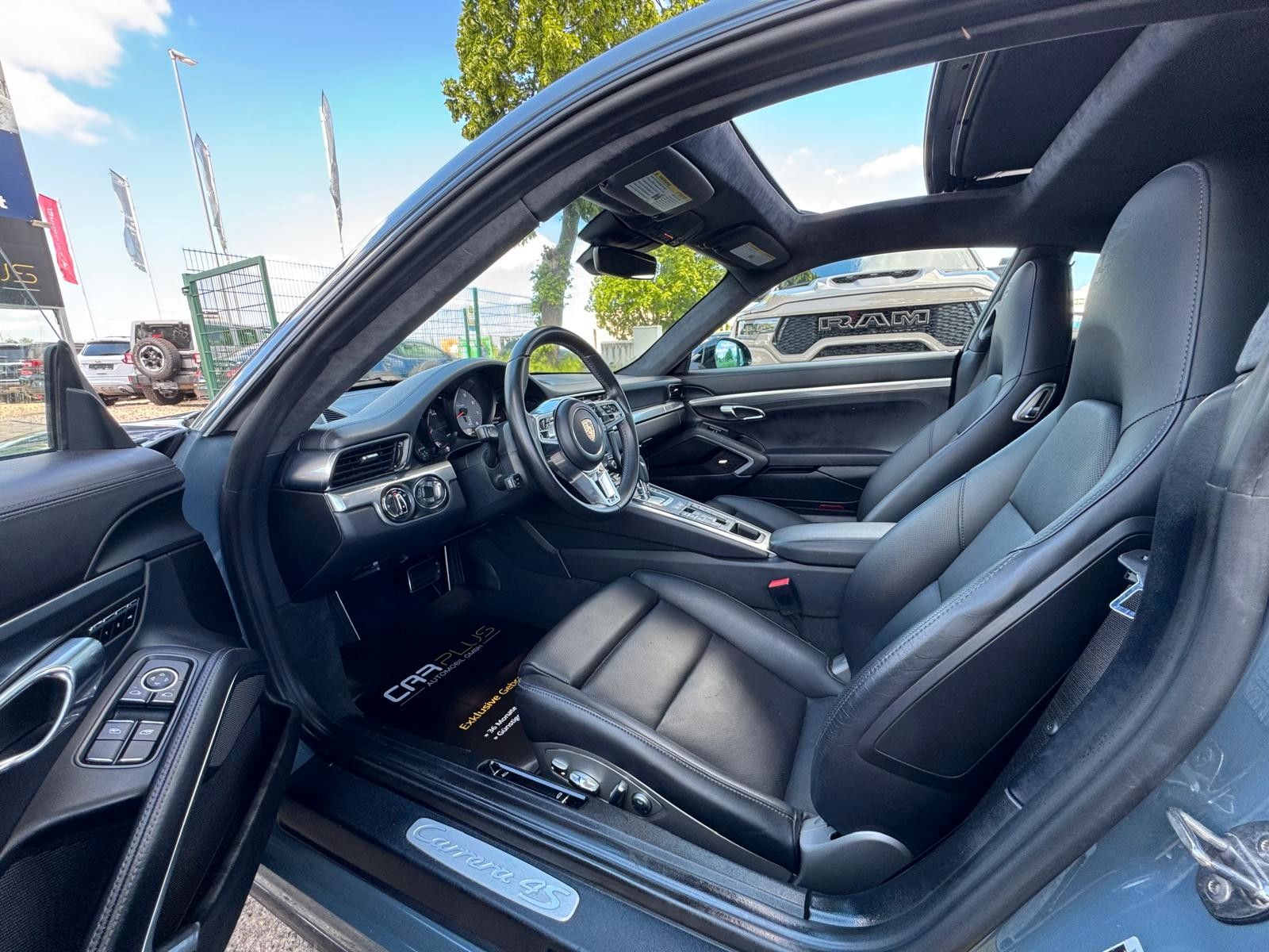 Fahrzeugabbildung Porsche 991.2 911 GTS Carrera 4S *Pano*LED*Keyless*BOSE*