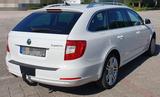 Skoda Superb 2.0 TDI DSG Elegance Combi Elegance - gebrauchte Skoda Superb aus dem Jahr 2012