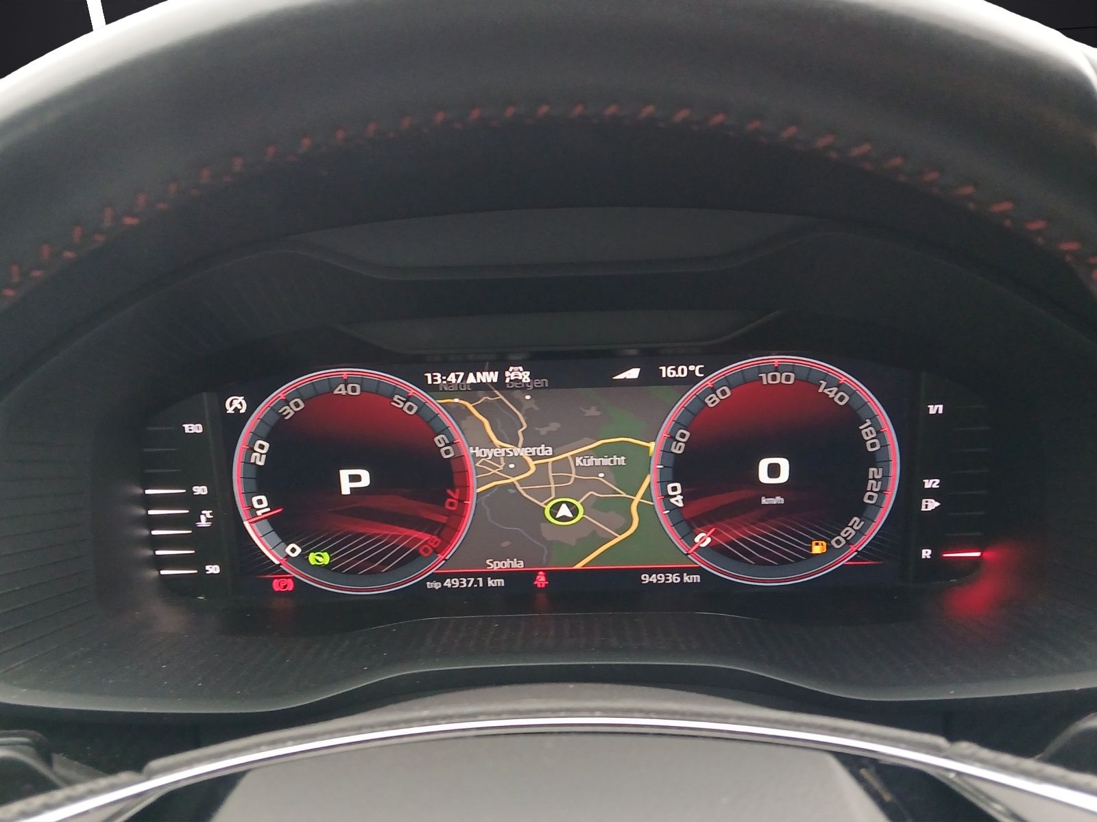 Fahrzeugabbildung SKODA Kodiaq RS 4x4 Matrix Navi AID GRA RFK SHZ 20"