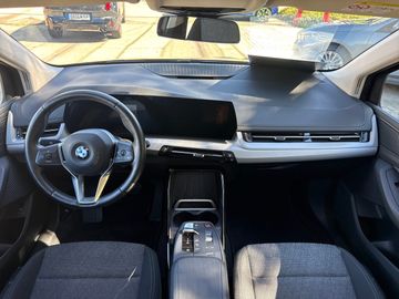 BMW 216i Active Tourer DAB LED Komfortzg. Shz
