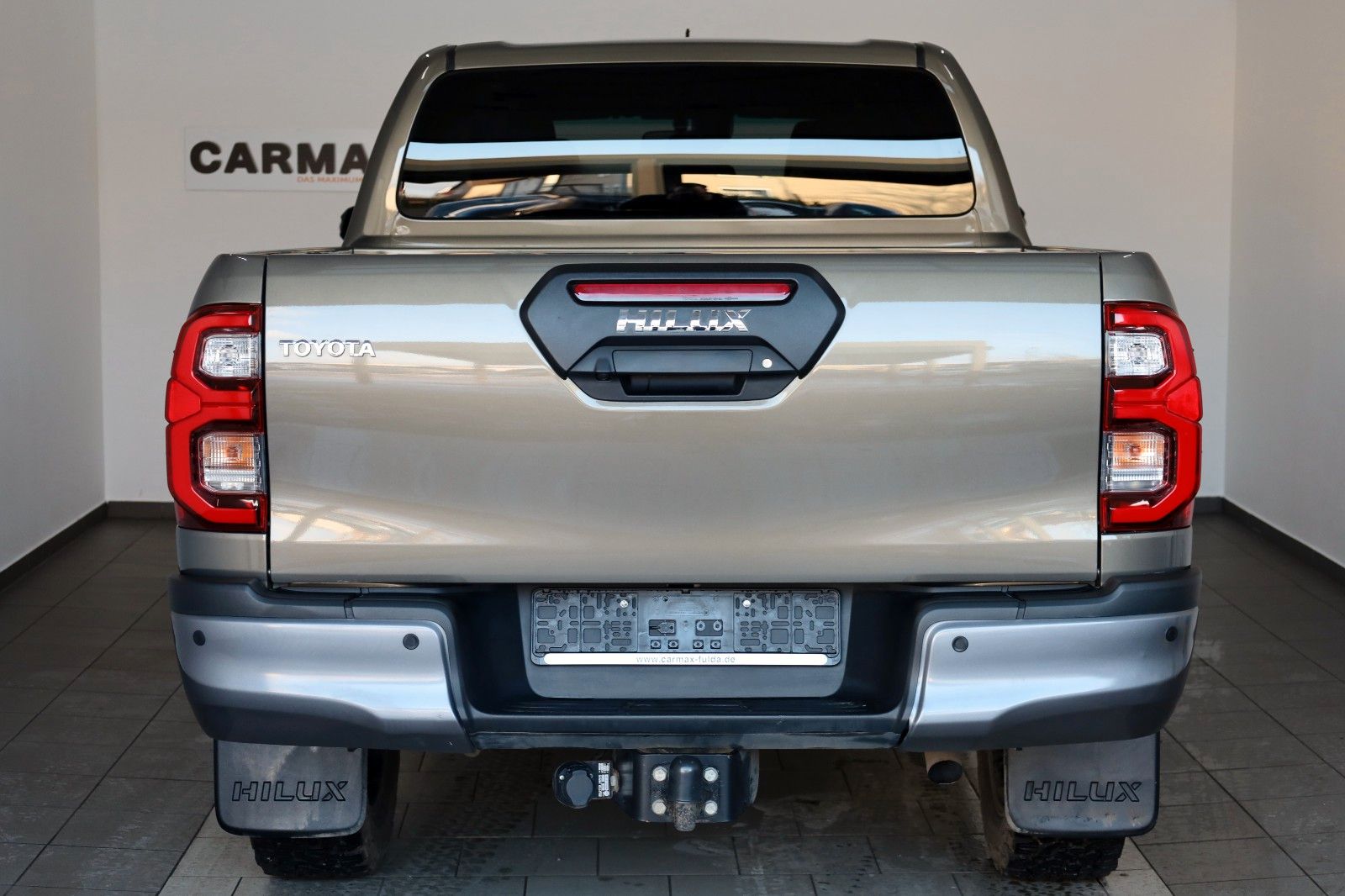 Fahrzeugabbildung Toyota Hilux 2.8 D-4D Invincible 4WD, ACC,JBL Sound,AHK