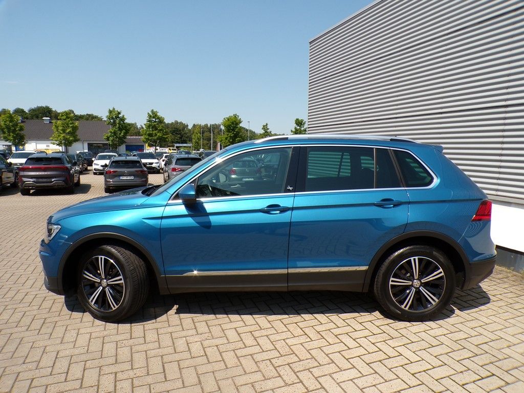 Fahrzeugabbildung Volkswagen Tiguan 1.4 TSI Sound *Navi*ACC*AHK*