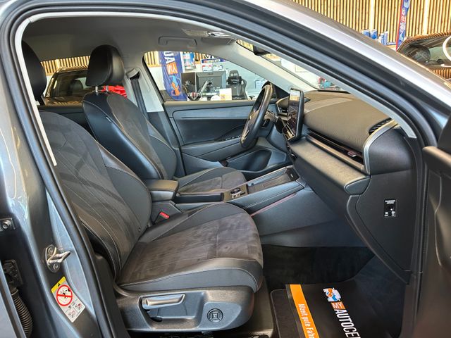 MYAUTOCENTER – Gebraucht- und Jahreswagen mit Werkstattservice in Pfaffenhofen Volkswagen T-Roc Style *1.HAND*19%MWST*ALCANTARA*CARPLAY*
