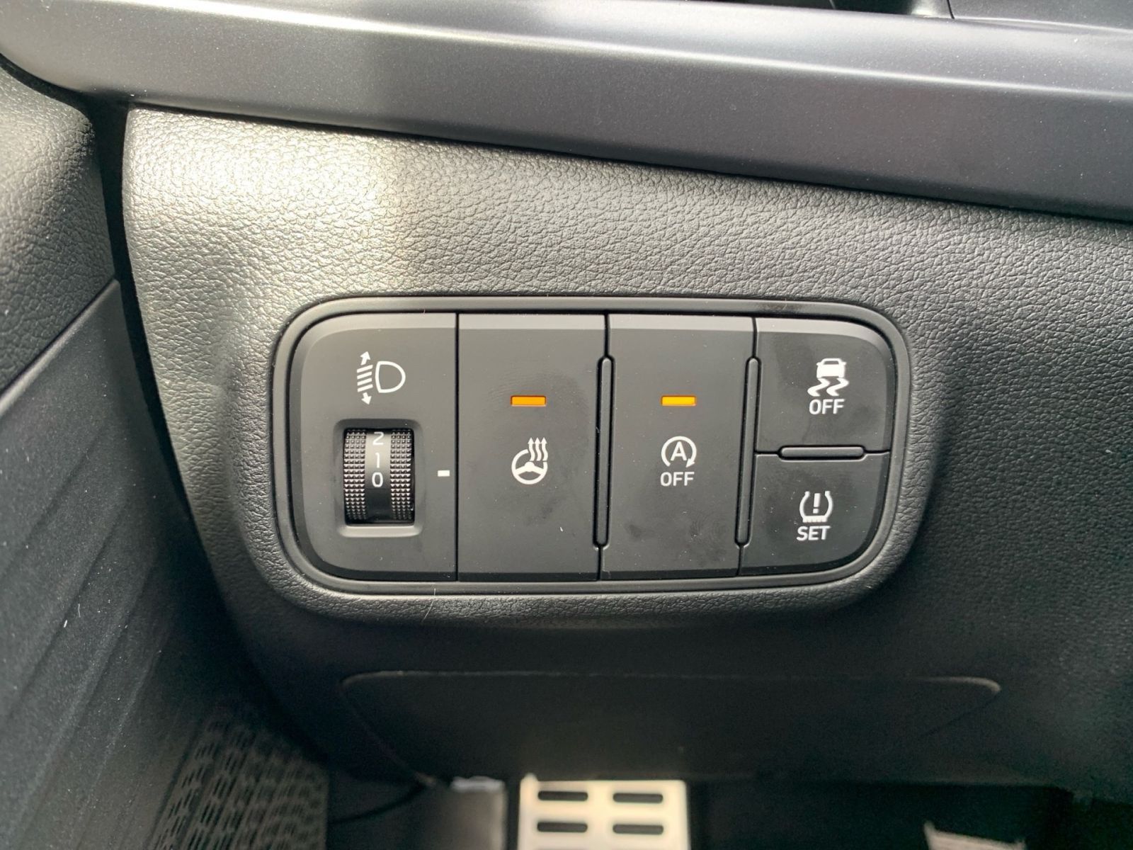 Fahrzeugabbildung Hyundai BAYON 1.0 T-GDI Trend Navi LED Allwetter