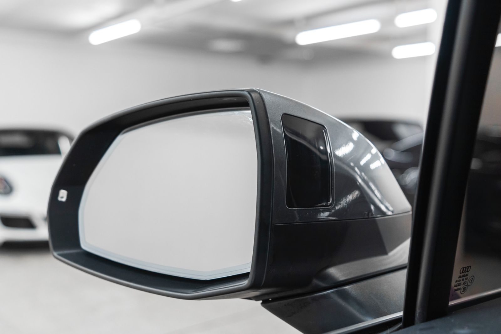 Fahrzeugabbildung Audi Q7 3.0 TFSI Quattro LED PANO NAV 7 SITZER BOSE