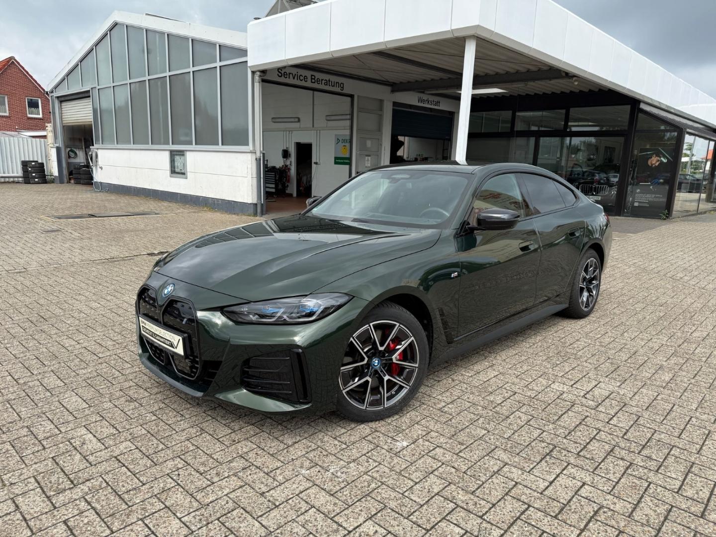 BMW i4 eDrive40 M-Sport Pro AHK Driv. Ass. Prof. H/K