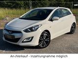 Hyundai i30 1.4 FIFA World Cup | SHZ | PDC | AHK | - Hyundai i30: Fifa
