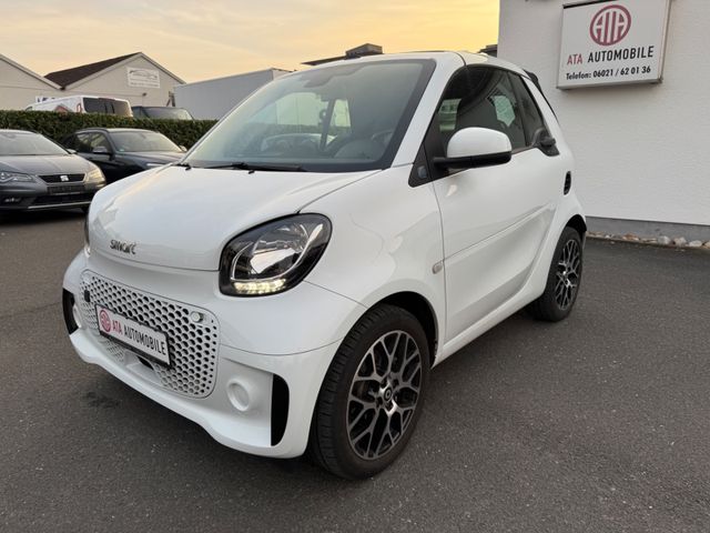 Smart ForTwo fortwo Cabrio EQ~22~Leder~Navi