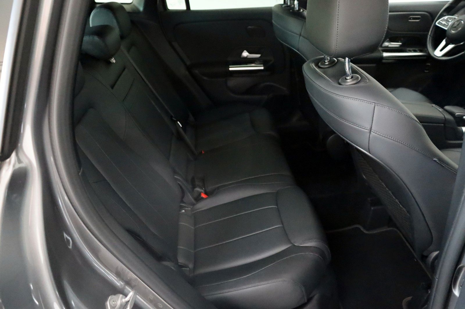 Fahrzeugabbildung Mercedes-Benz GLA 200 Progressive,Leder,Navi,LED,SH,Kamera,AHK