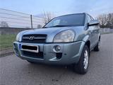 Hyundai Tucson 2.0 GLS, 1. Hand, Leder, Klimaaut. AHK - gebrauchte Hyundai TUCSON aus dem Jahr 2007