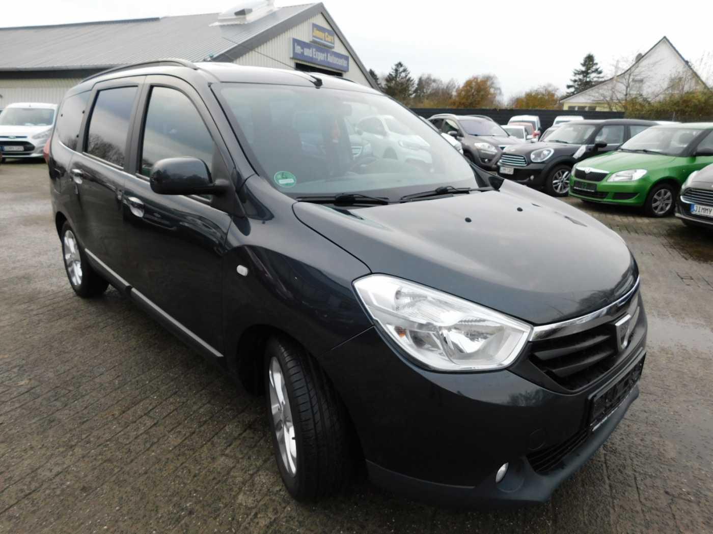 Dacia Lodgy 2015 — interior