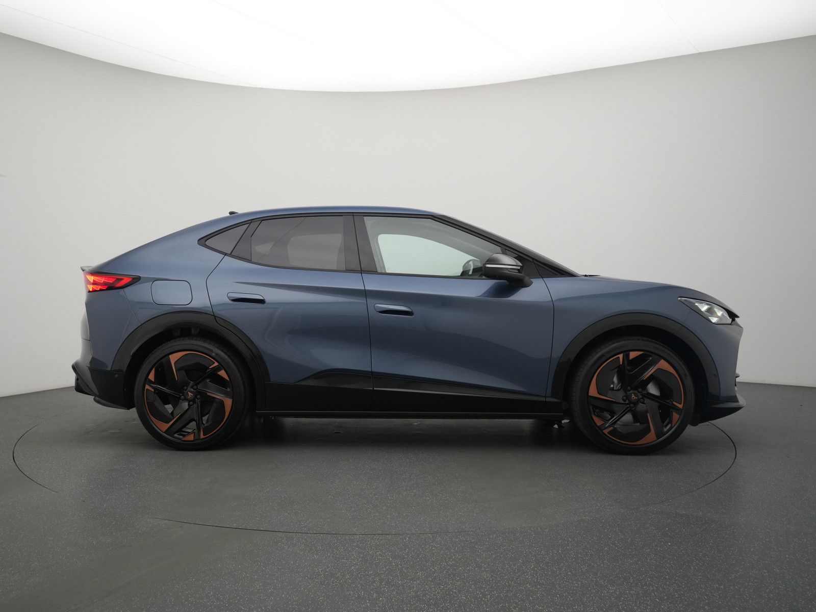 Cupra Tavascan - Bild 3