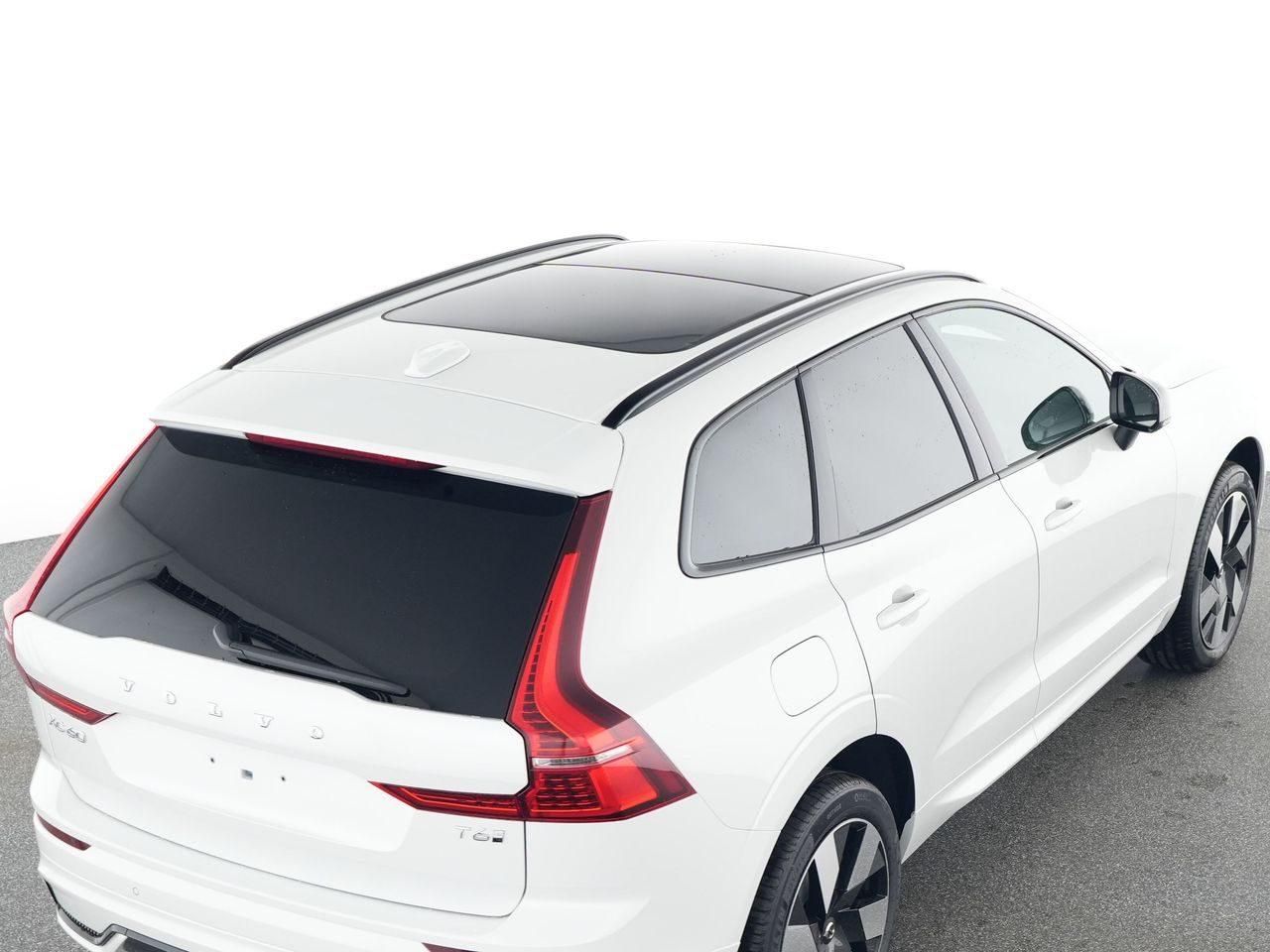 Fahrzeugabbildung Volvo XC60 Plus Dark Recharge Plug-In Hybrid AWD