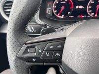 Seat Arona 1.5 TSI DSG FR AHK KAM 5J GAR NEUES MODELL bei Autohaus Landmann & Maier OHG