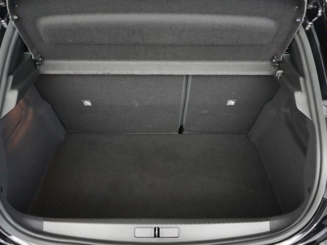 Corsa F FACELIFT EDITION AT+LED LICHT+SITZ-/LENK