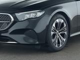 Mercedes-Benz E 200 T-Modell +DISTRONIC+Pano+Avantgarde+TOTW - Mercedes-Benz E 200