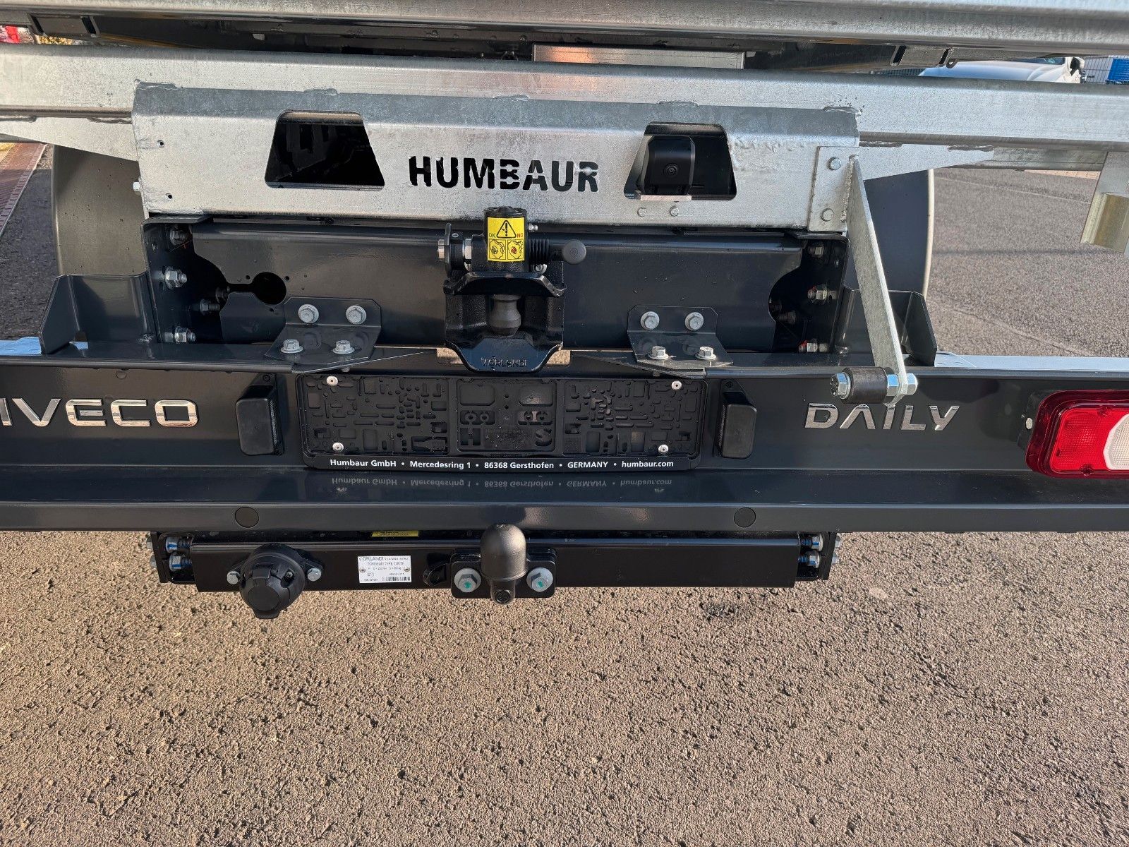 Fahrzeugabbildung Iveco Daily 70C18 H 3.0L *R3.750mm*AHK*Sperre*Standh*